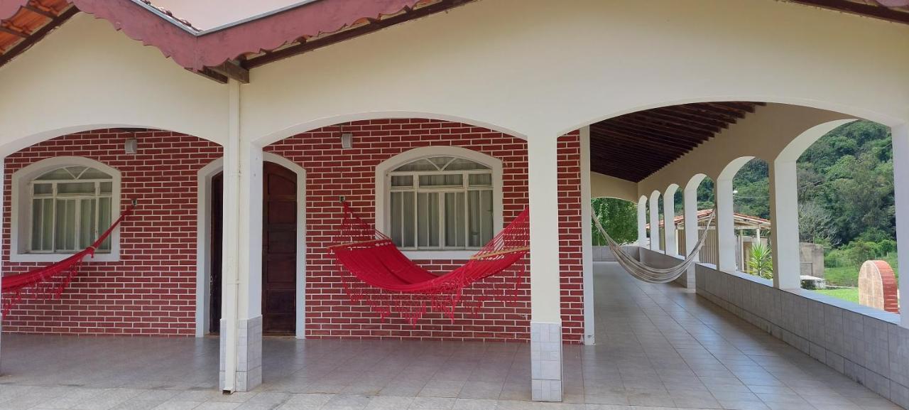 הוילה Lindóia Sitio Dos Rodrigues מראה חיצוני תמונה