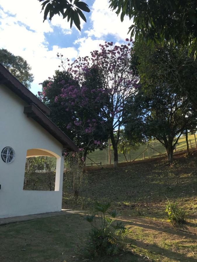 הוילה Lindóia Sitio Dos Rodrigues מראה חיצוני תמונה